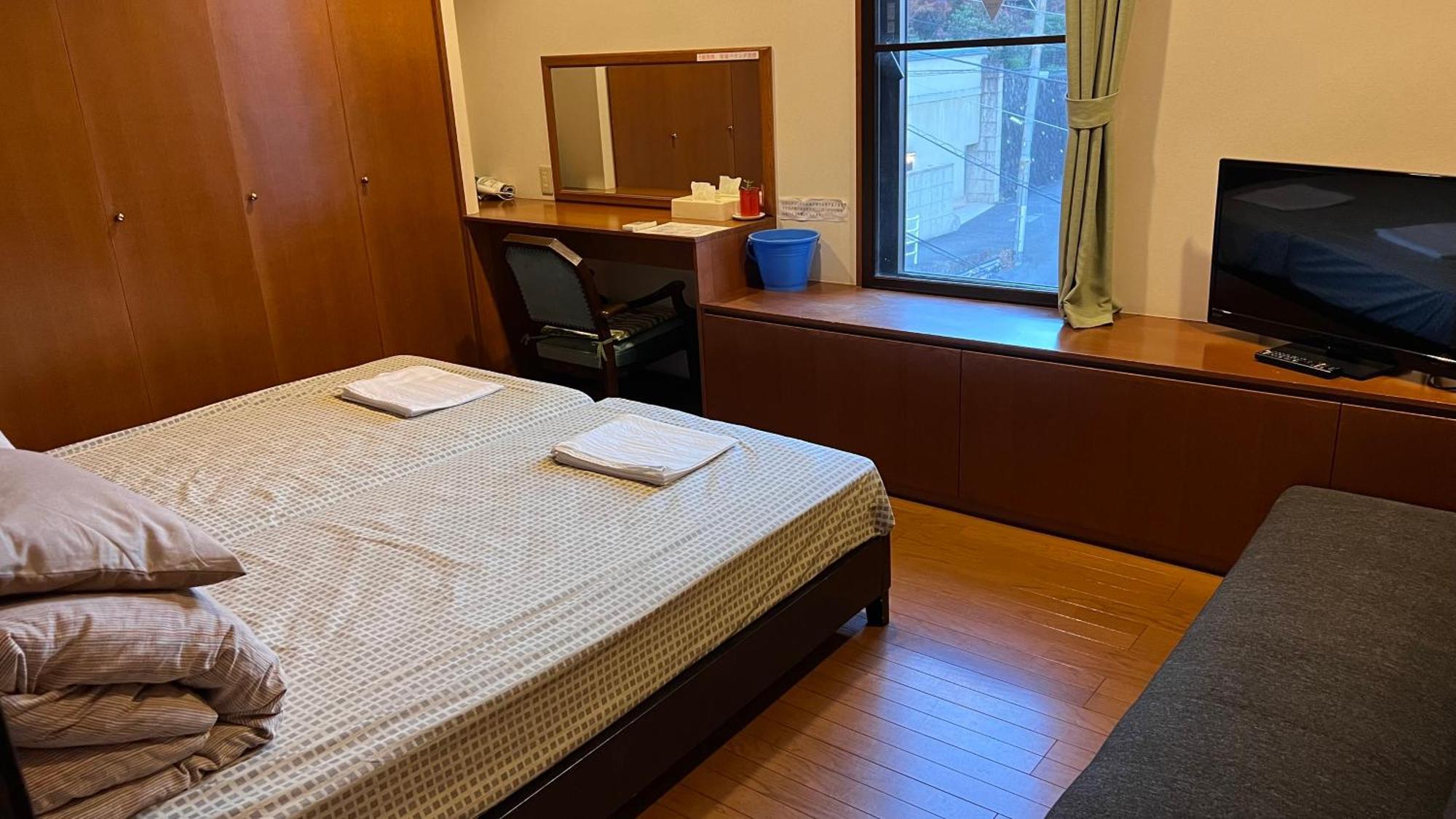 Atami Onsen Guest House Megumi Exterior foto